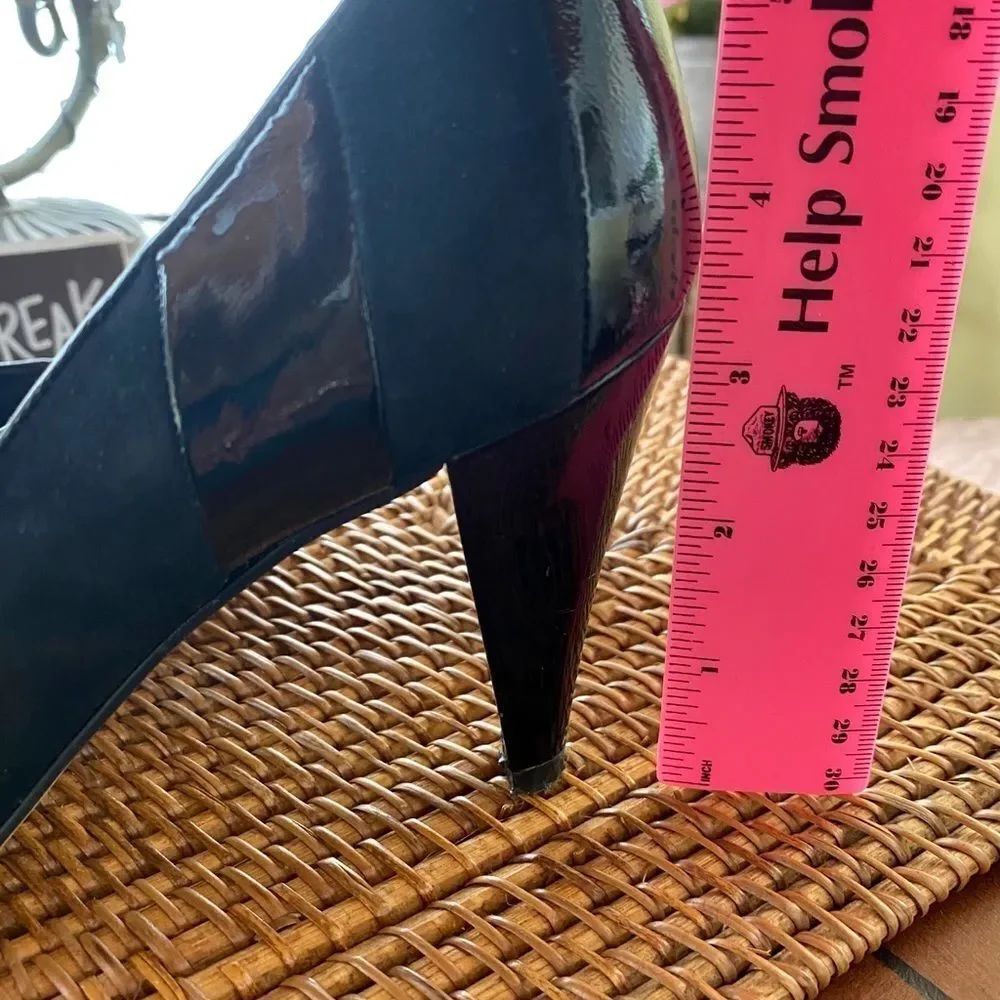 Gorgeous Franco Sarto Suede/Patent Leather Pumps